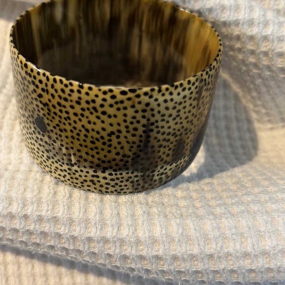 bracelet!  Cuff - natural hues of black - beige- browns hints of yellow- - Picture 4 of 7